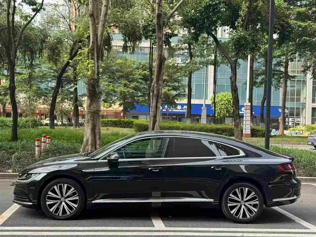 Volkswagen CC — миниатюра 2