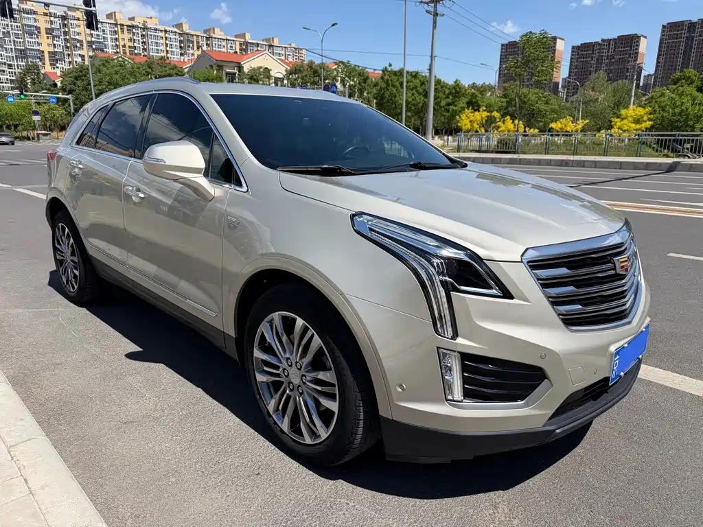 Cadillac XT5 2016 28T Lead