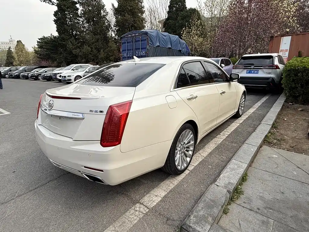 Cadillac CTS — миниатюра 6