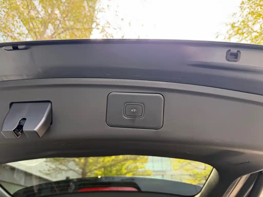 BLUE ELECTRIC BLUE ELECTRIC E5