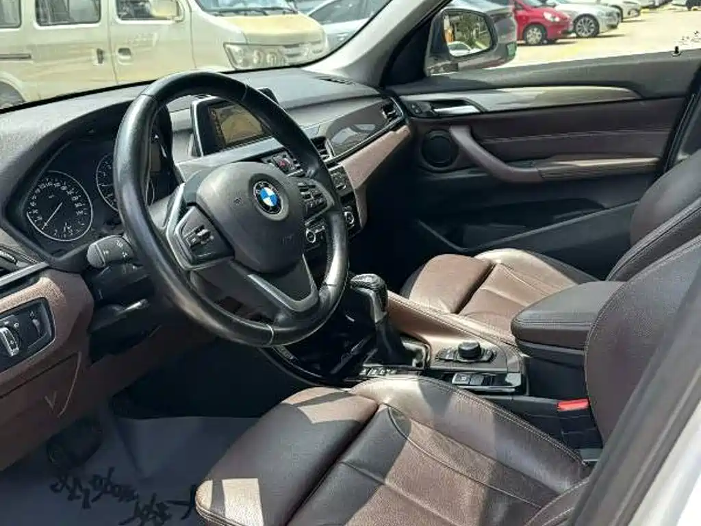 BMW X1 — миниатюра 6