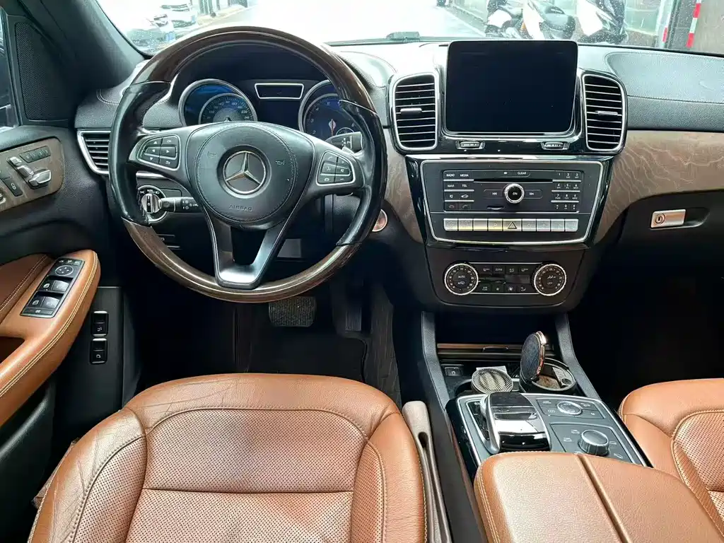Mercedes-Benz GLS 2018 GLS 400 4MATIC Luxury