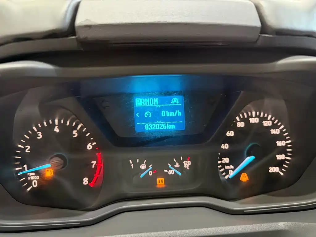 Ford Tourneo 2023 2.0T AT