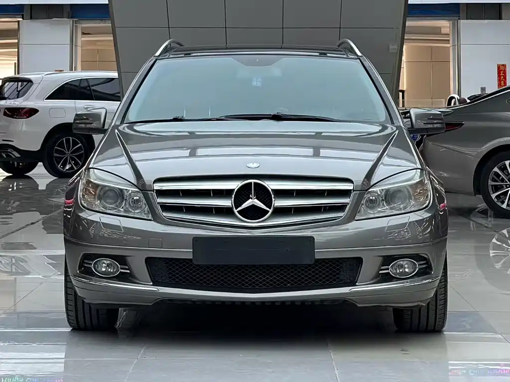 Mercedes-Benz C-Class (Import) 2011