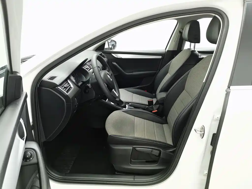 Skoda Octavia — миниатюра 10
