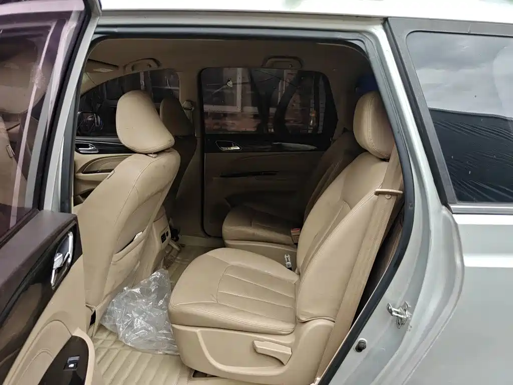 Baojun 730 — миниатюра 15