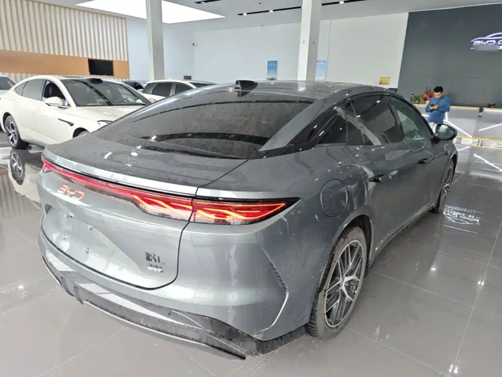 BYD Han L — миниатюра 7