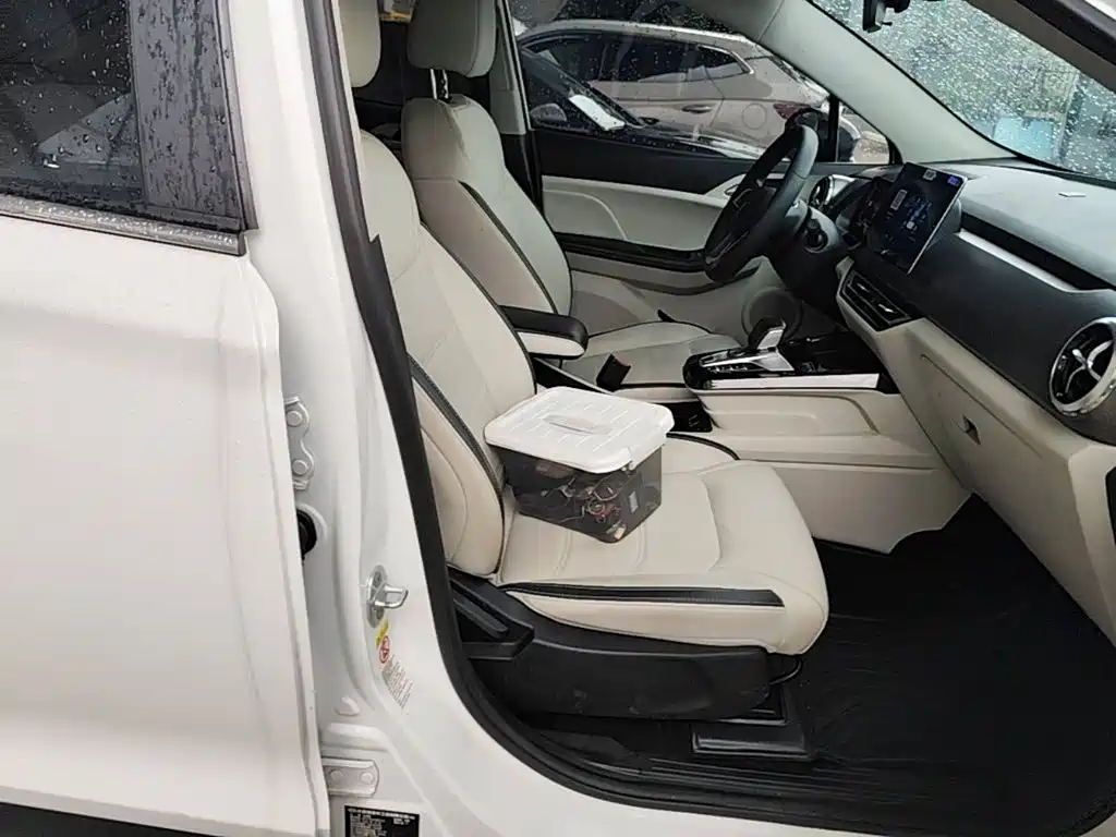 BYD Yuan Pro — миниатюра 25