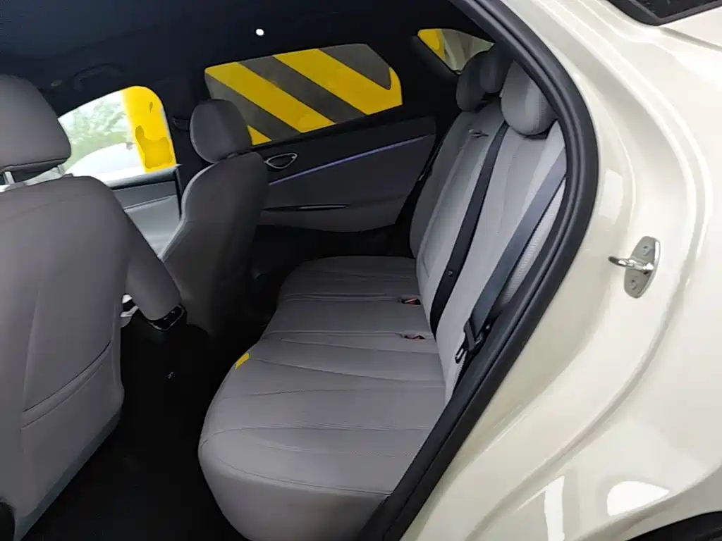 BYD Sealion 06 — миниатюра 17