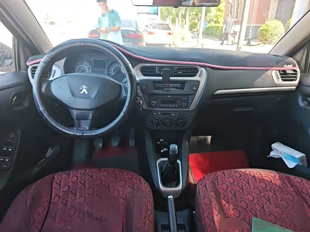Peugeot 301 — миниатюра 10