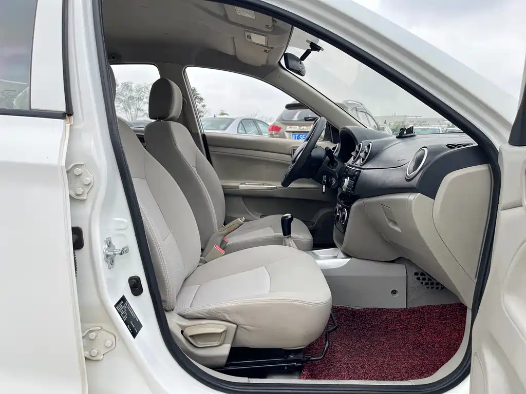 Changan V3 2015 1.4L MT V