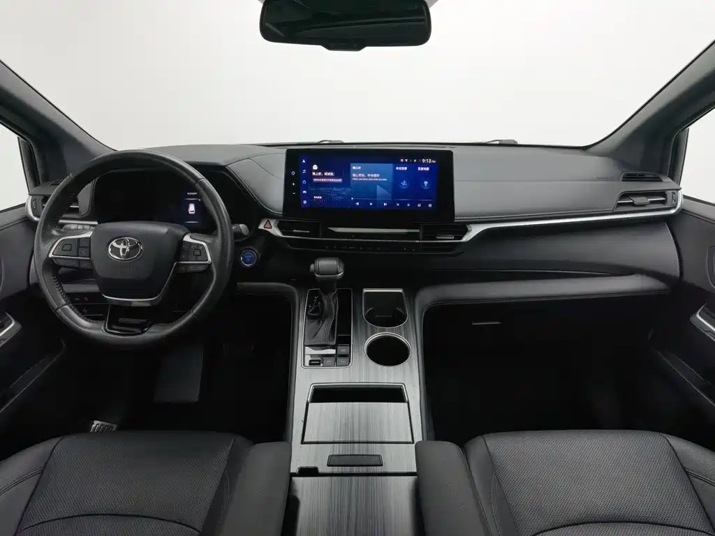 Toyota Sienna — миниатюра 5