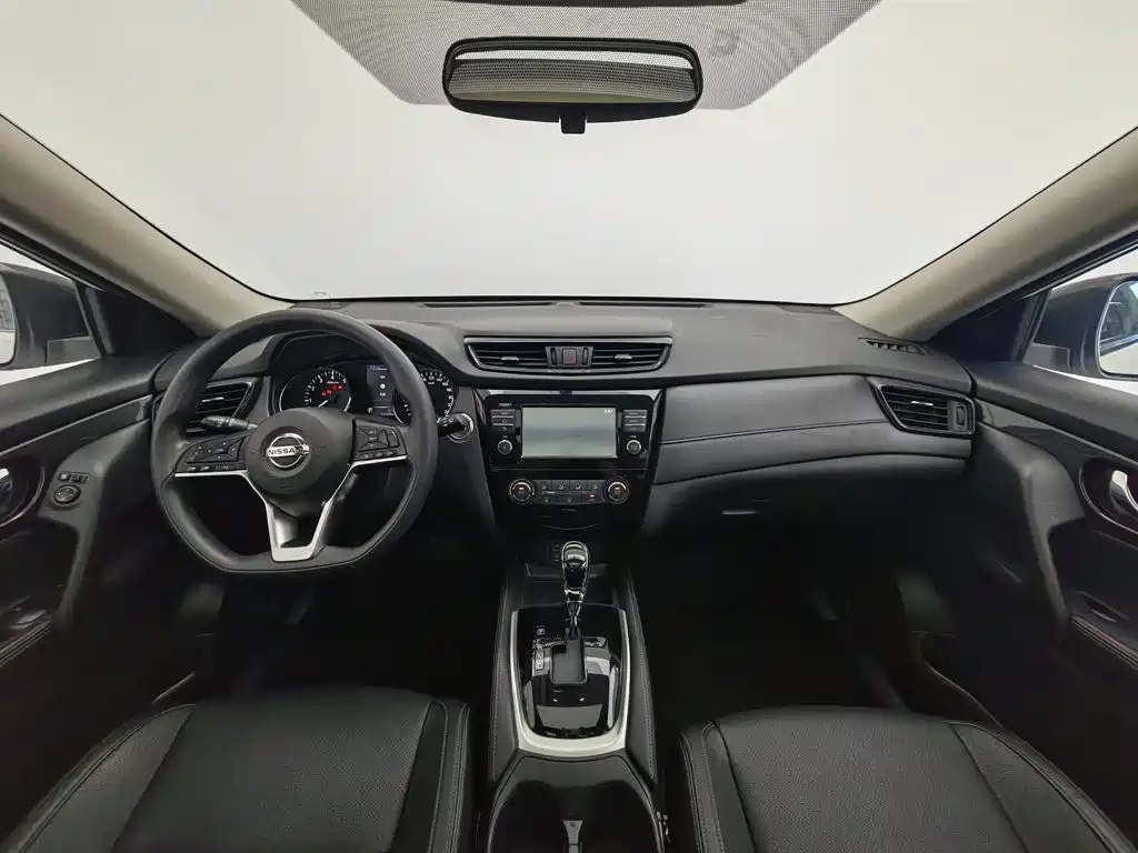 Nissan X-Trail 2017 2.0L CVT Comfort 2WD