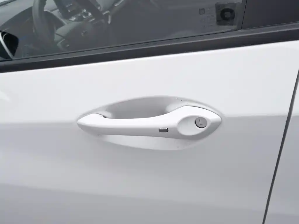 Chevrolet Trax — миниатюра 18