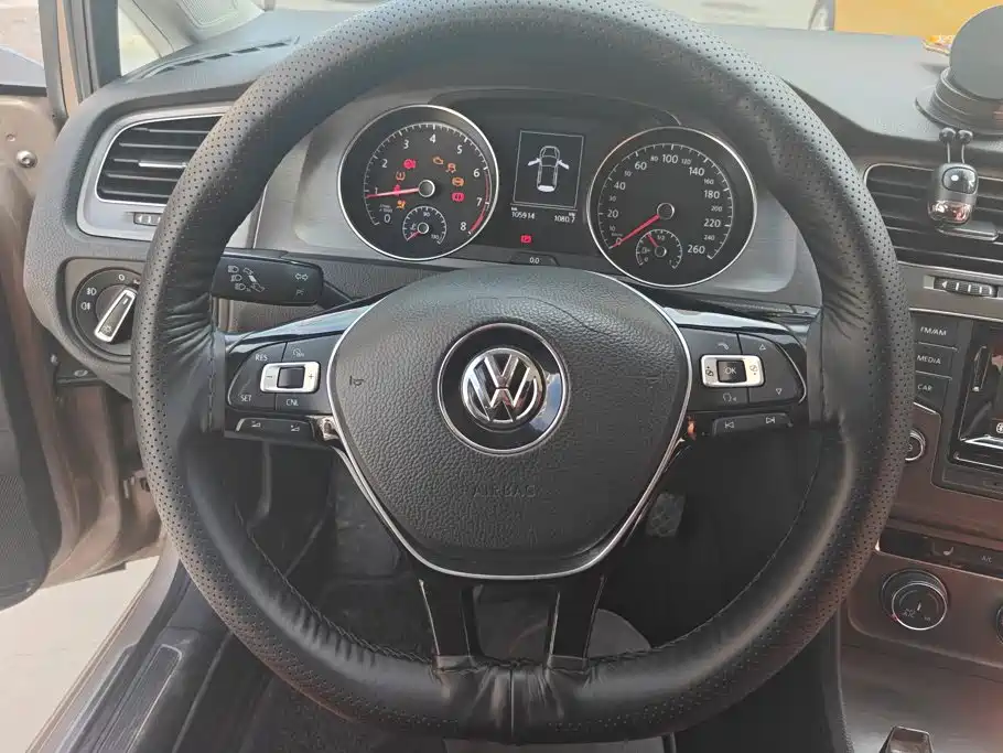 Volkswagen Golf — миниатюра 15