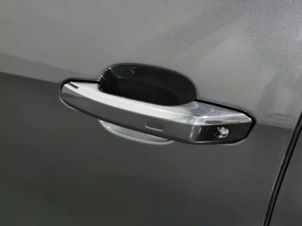 Audi A4L — миниатюра 18