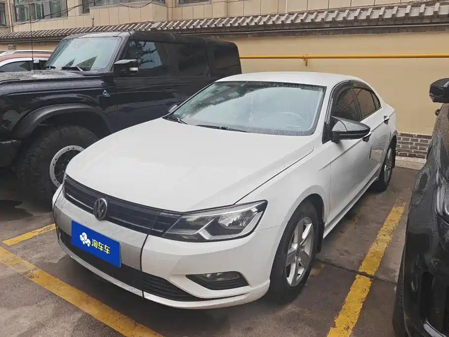 Volkswagen Lamando