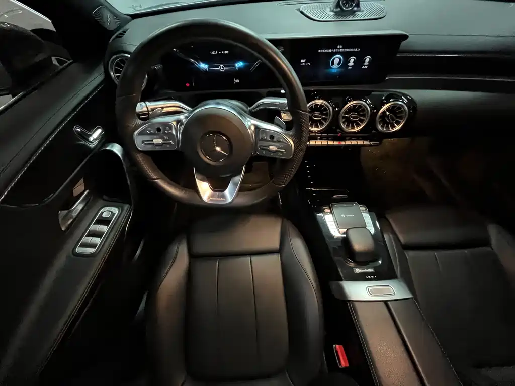 MERCEDES-BENZ A CLASS