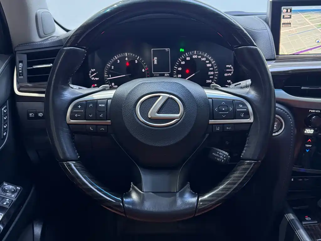 Lexus LX — фотографии объявления, Фото 16