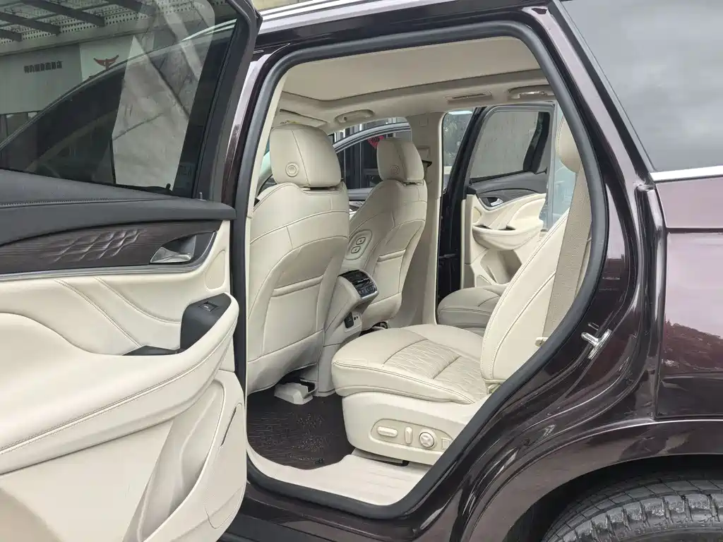 Buick Enclave — фотографии объявления, Фото 16