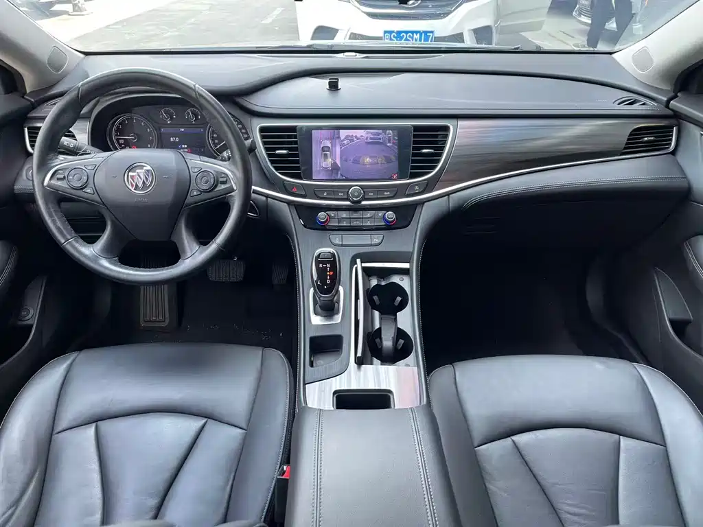 Buick LaCrosse — миниатюра 7