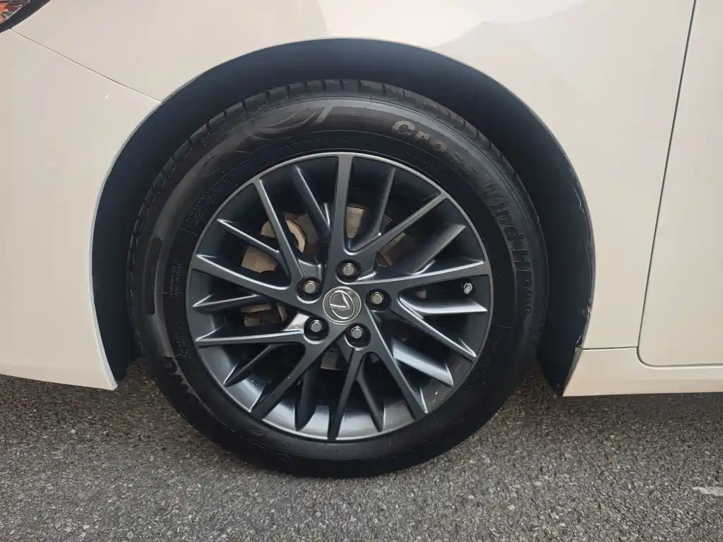 Lexus ES — миниатюра 24