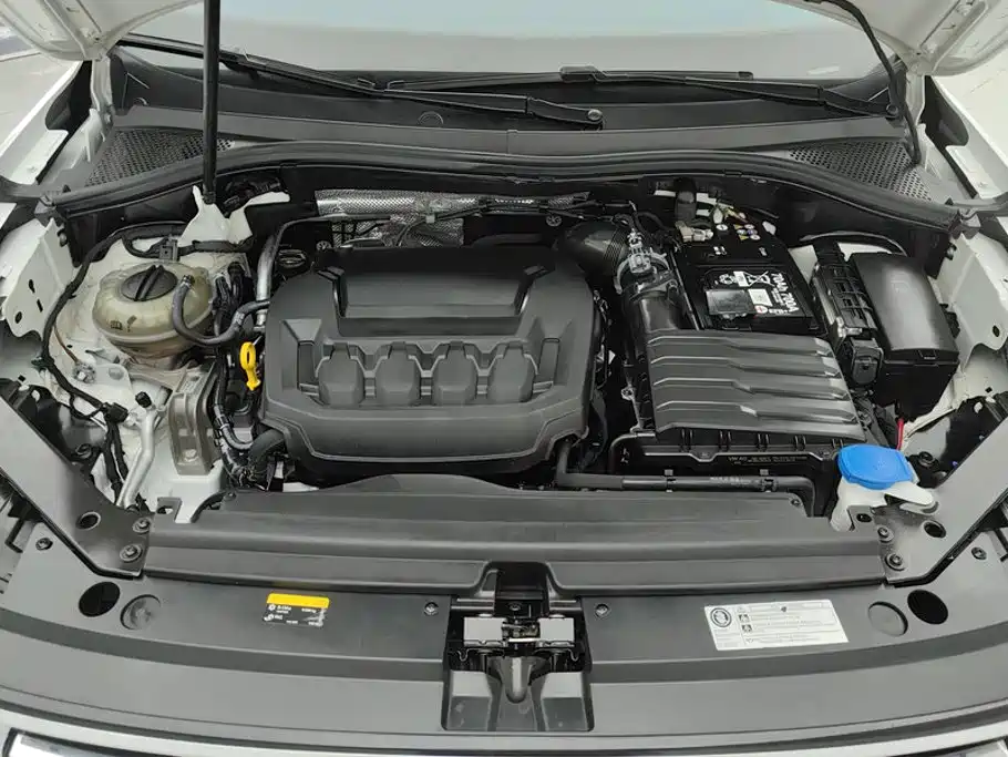 Volkswagen Tiguan L — миниатюра 10
