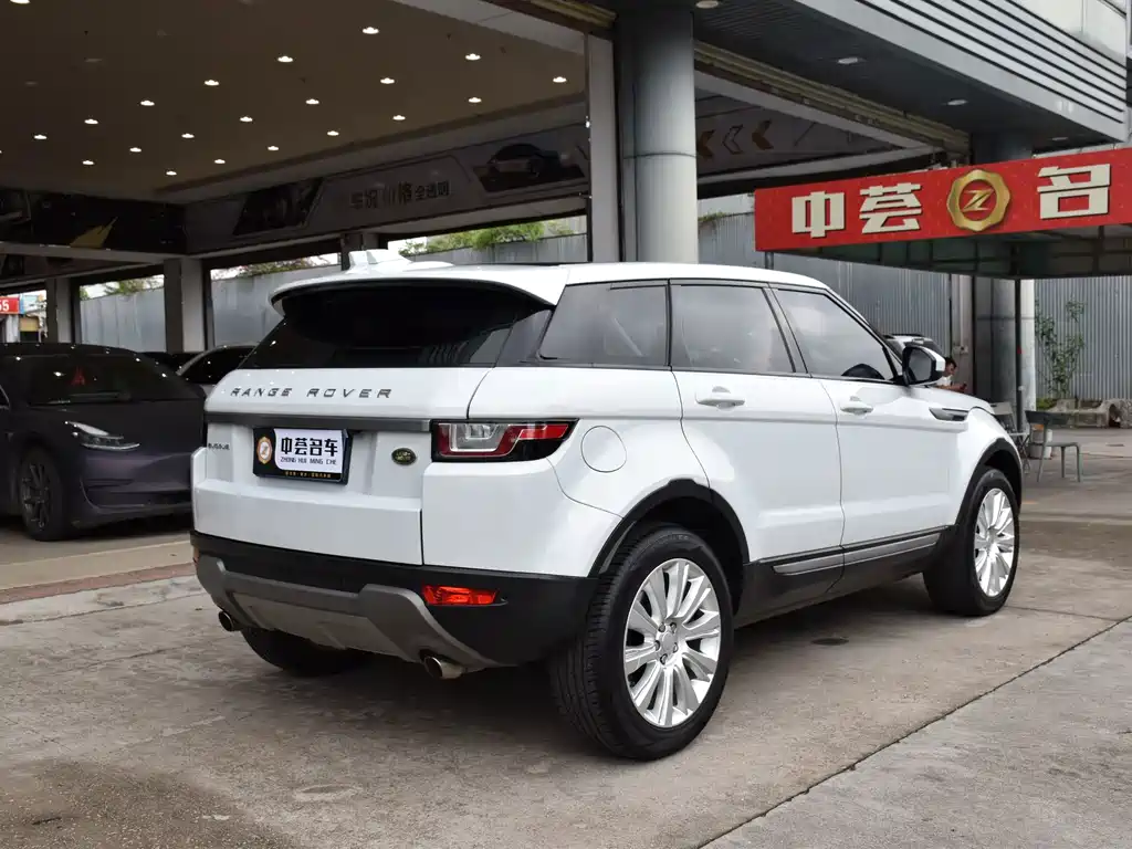 Land Rover Evoque — миниатюра 19