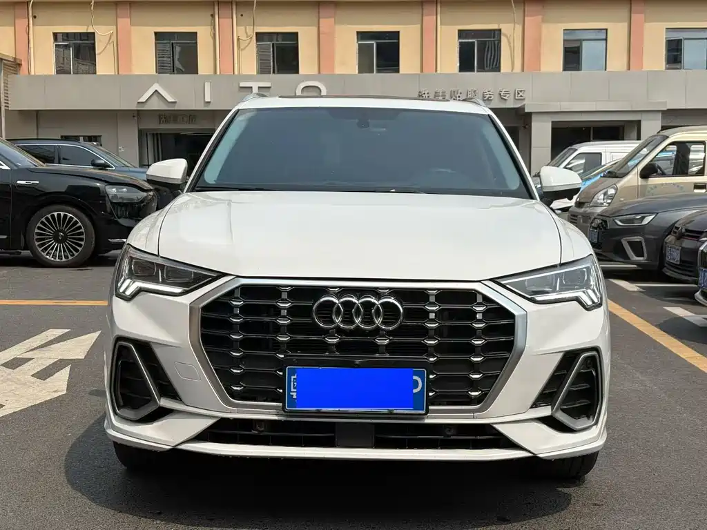 Audi Q3 — миниатюра 2