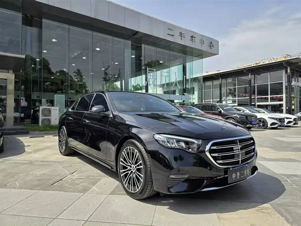 Mercedes-Benz E-Class E 2024 E 300 L Luxury