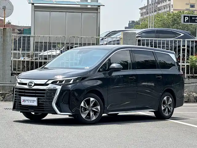 GAC Trumpchi M6