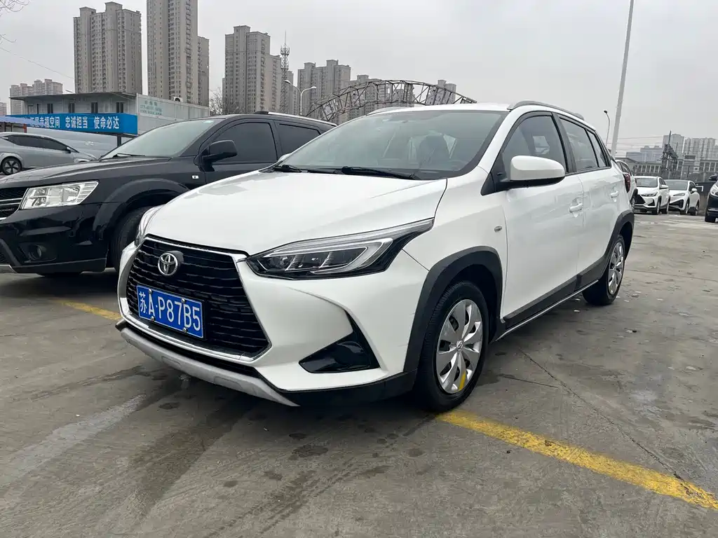 TOYOTA YARIS L ZHIXUAN