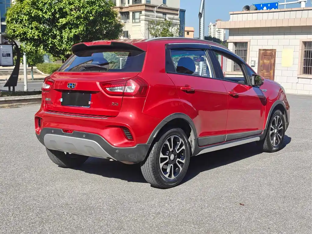 Geely Vision X3 — миниатюра 7