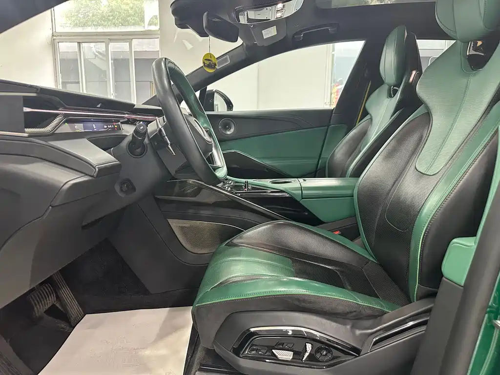 Lotus Eletre 2023 ELETRE S+