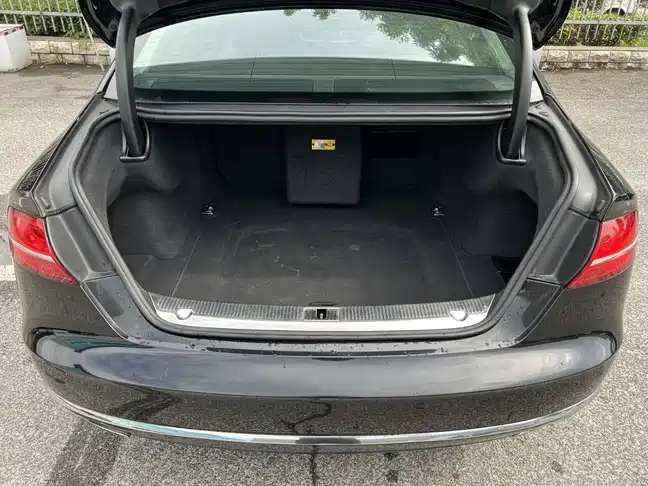 Audi A8 2014 A8L 6.3 FSI W12 quattro Flagship