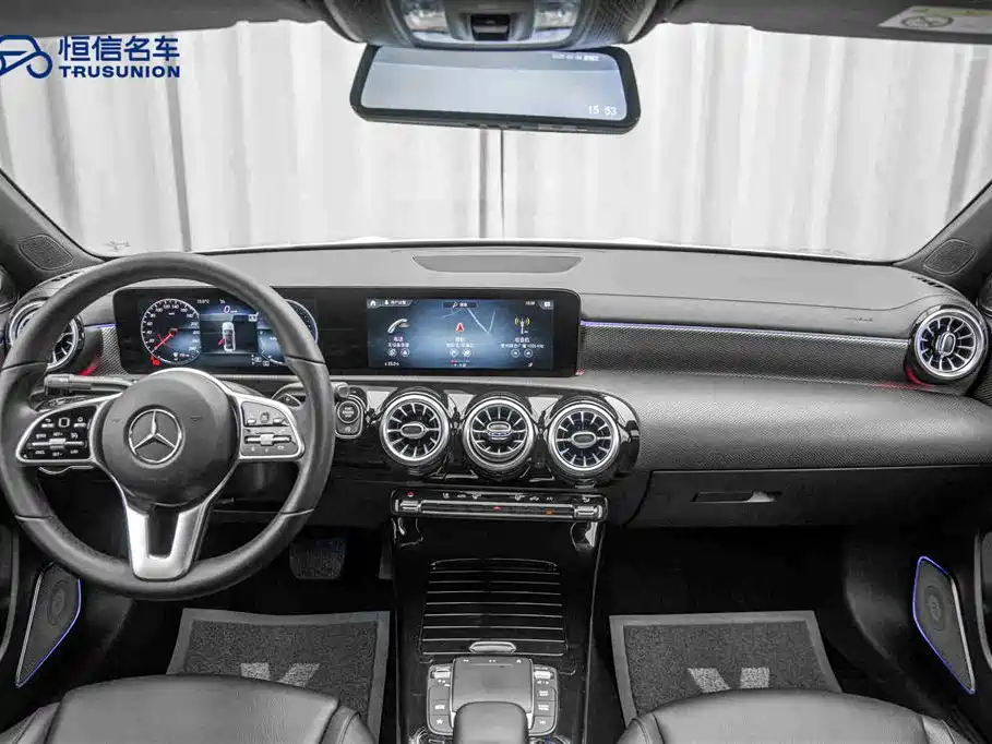 MERCEDES-BENZ A CLASS