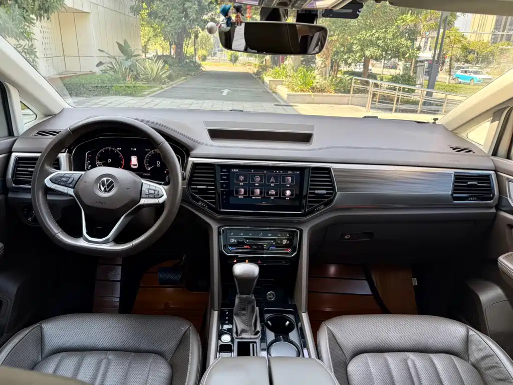 Volkswagen Viloran — миниатюра 5