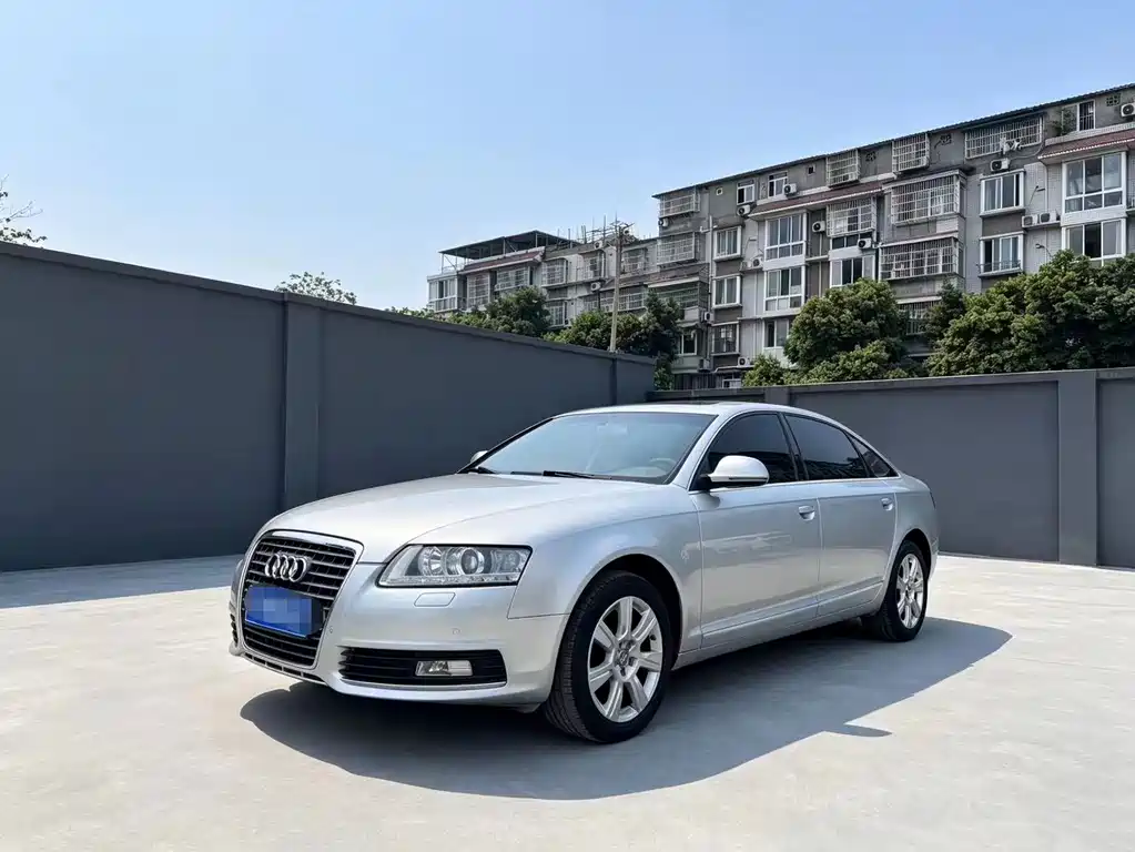 Audi A6L 2010