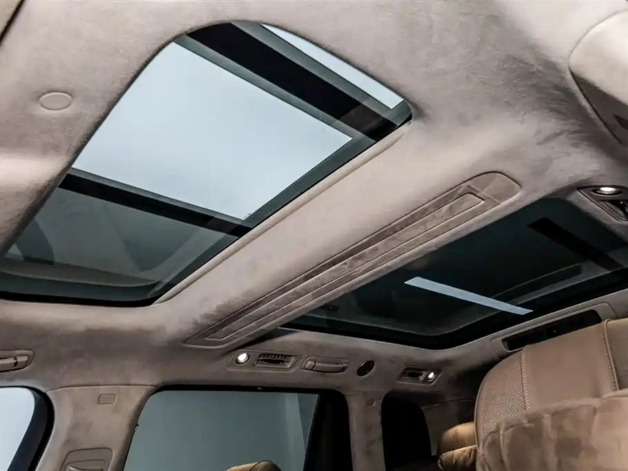 AITO ASK THE WORLD M9