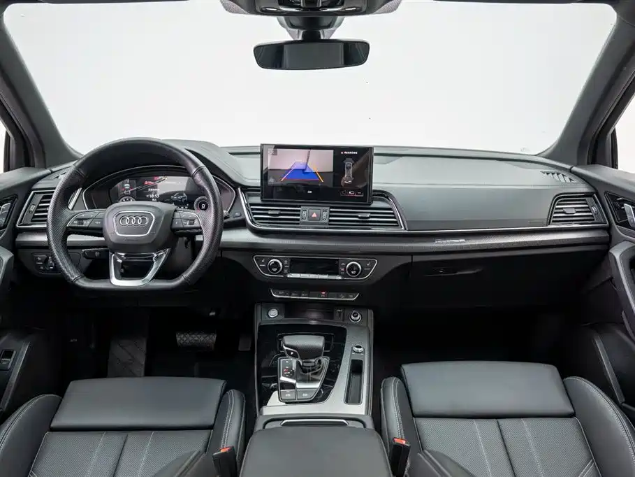 Audi Q5L 2026 45 40 TFSI Luxury