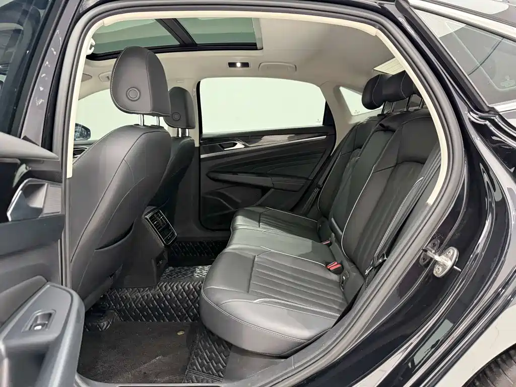 Volkswagen Passat — миниатюра 19