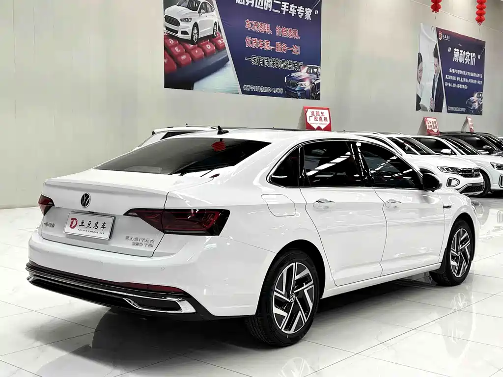 Volkswagen Sagitar 2023 280TSI DSG Lite