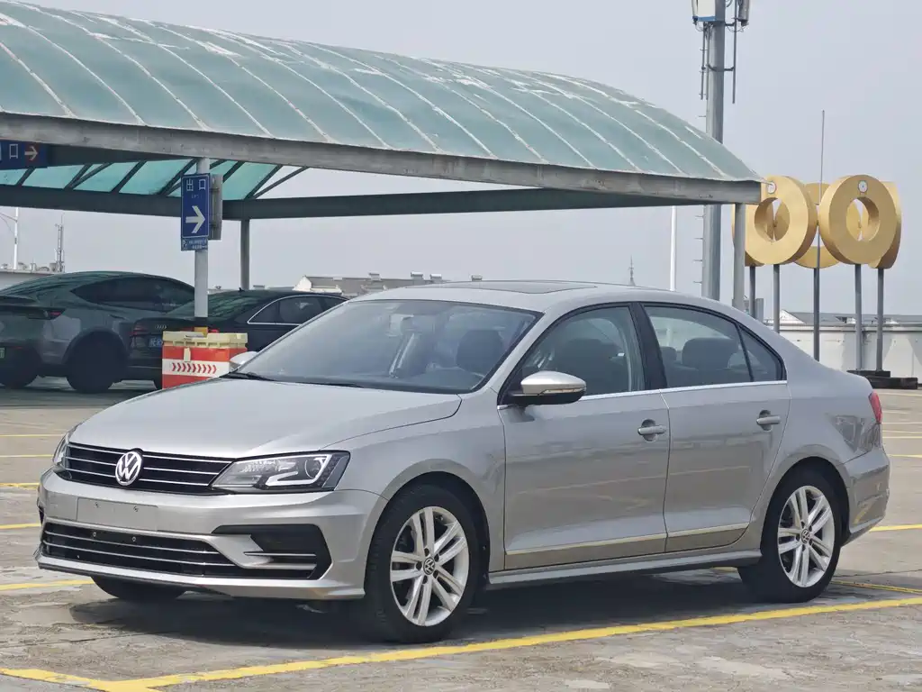 Volkswagen Sagitar 2018 280TSI DSG