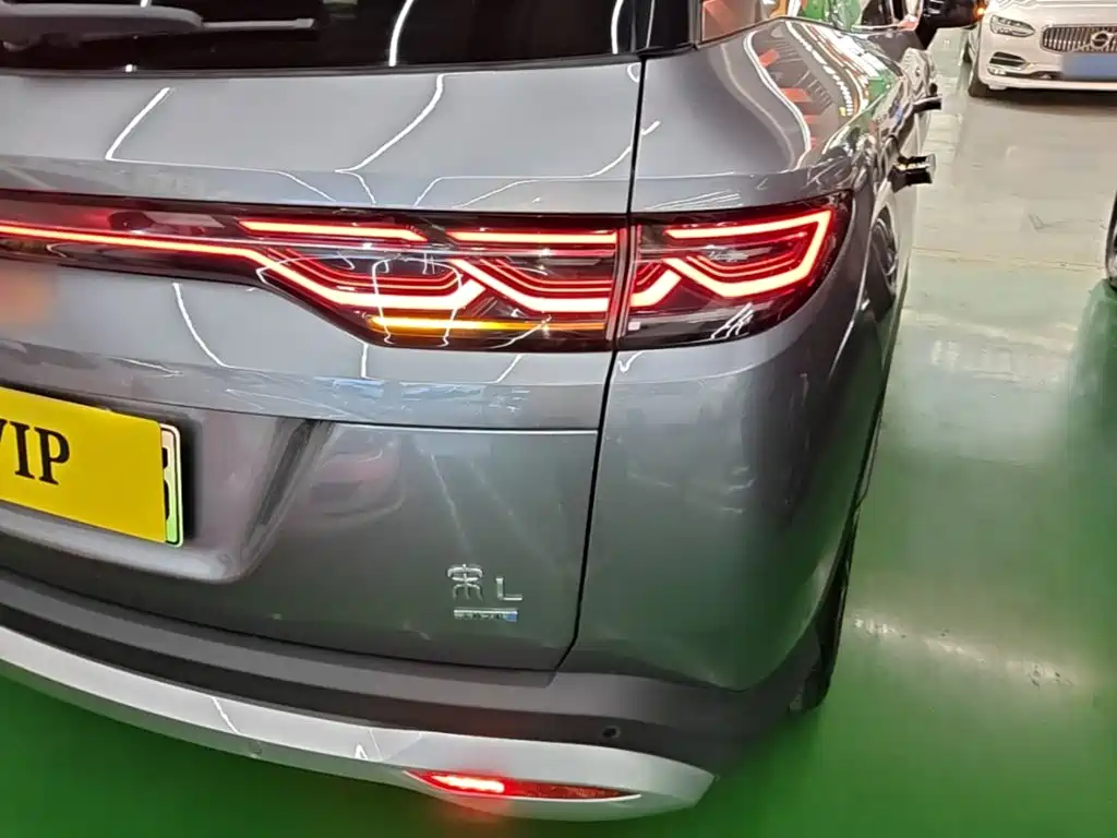 BYD L DM-i — миниатюра 8