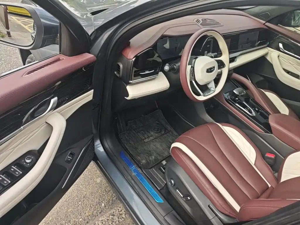 Geely Xingyue L — миниатюра 16