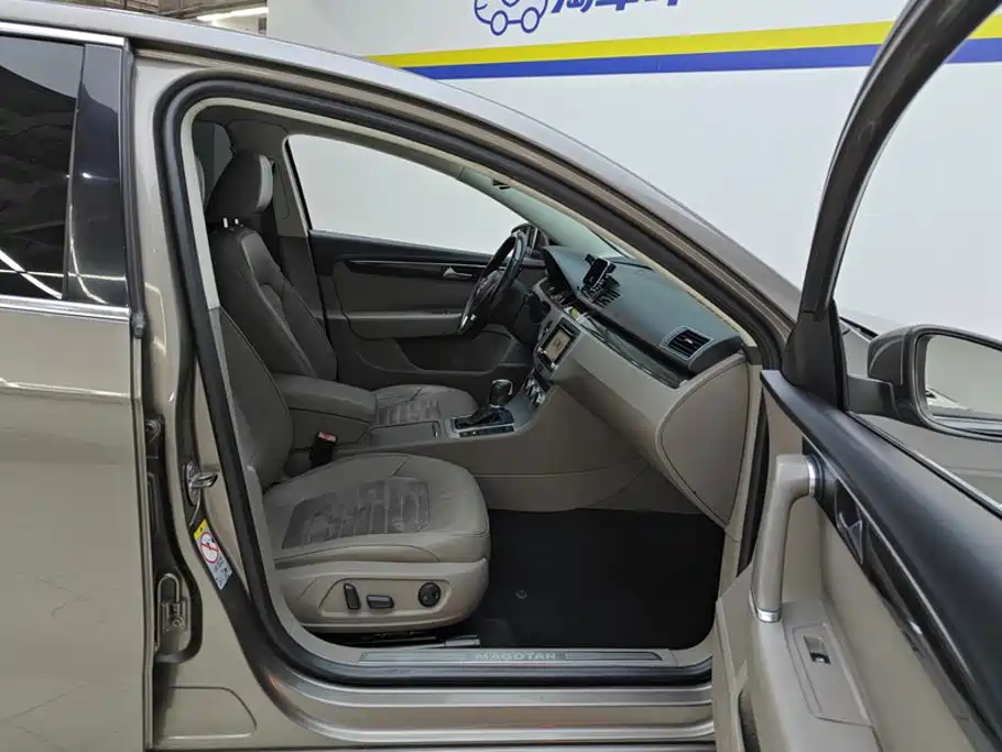 Volkswagen Magotan 2013 2.0TSI Luxury