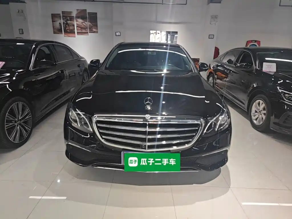 Mercedes-Benz E-Class — миниатюра 3