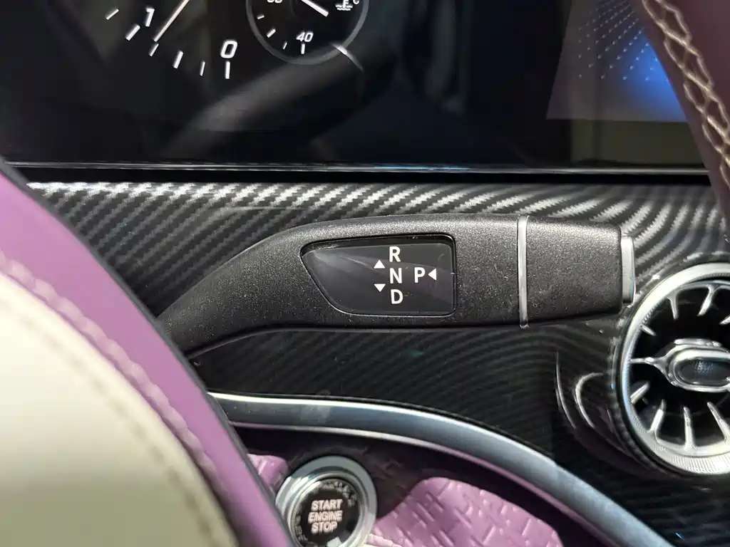Mercedes-Benz Vito 2021 2.0T 7 мест