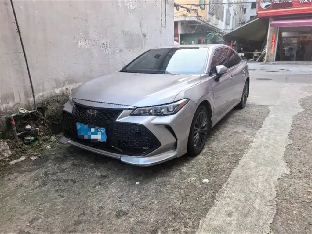 Toyota Avalon 2021