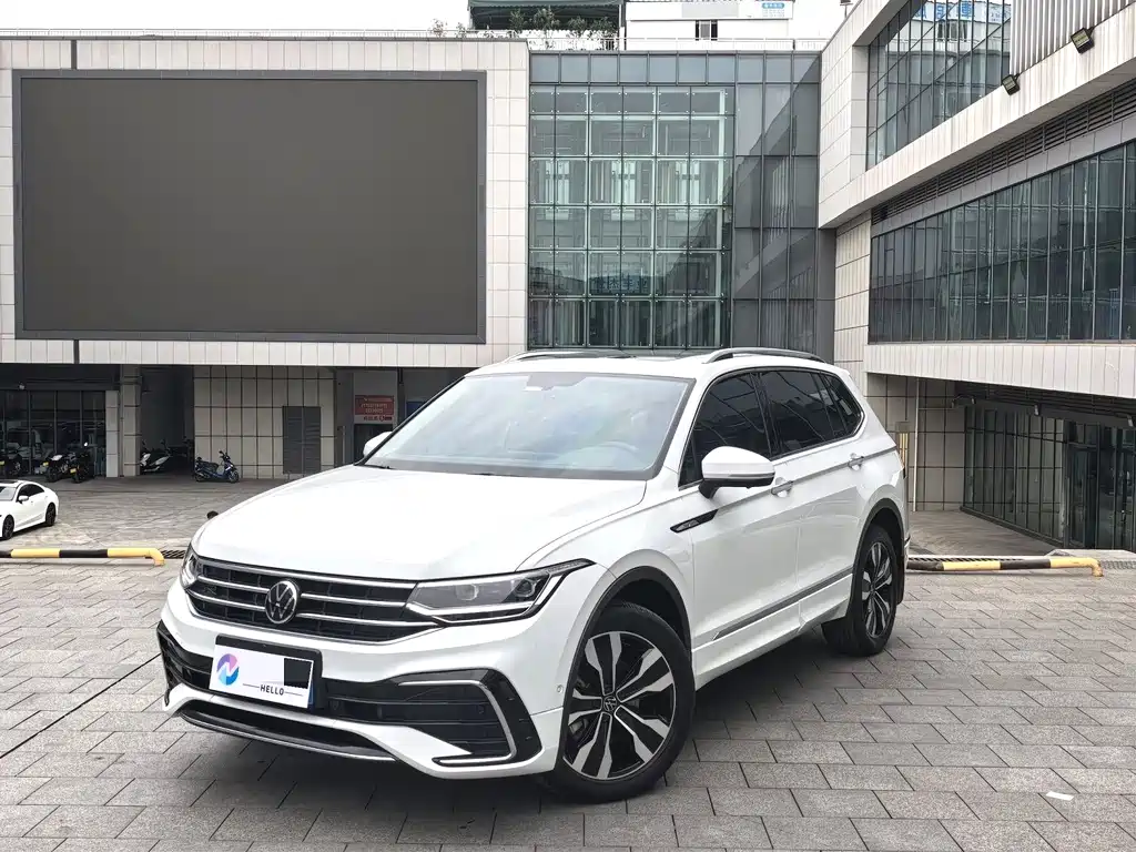Volkswagen Tiguan L 2025